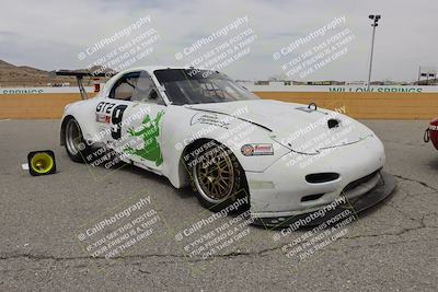 media/Jun-01-2025-CalClub SCCA (Sun) [[eae223c5dd]]/Around pit/